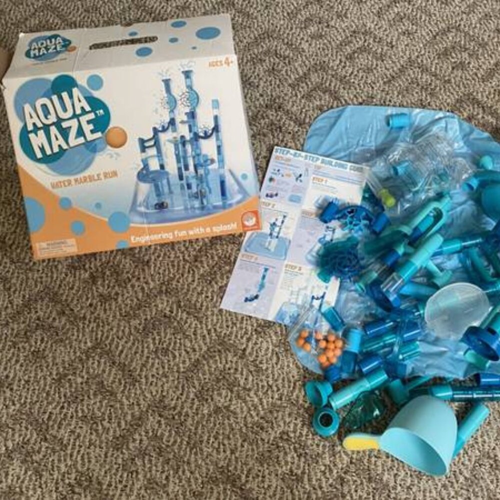 NEW open box --Aqua Maze Water Marble Run
